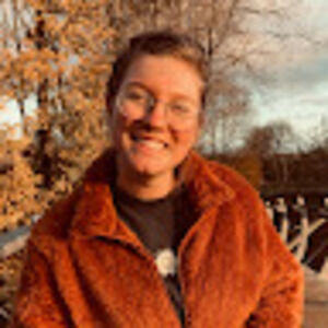 Meet your Posher, Maddy